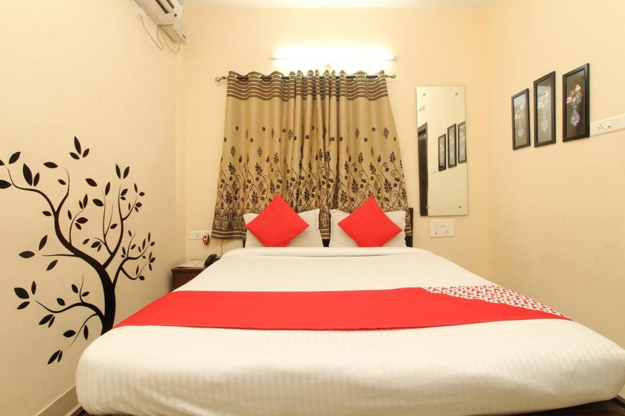 Namo Suites Hyderabad Bagian luar foto