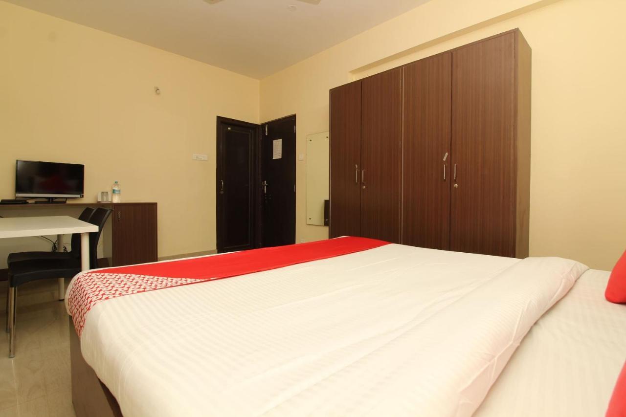 Namo Suites Hyderabad Bagian luar foto