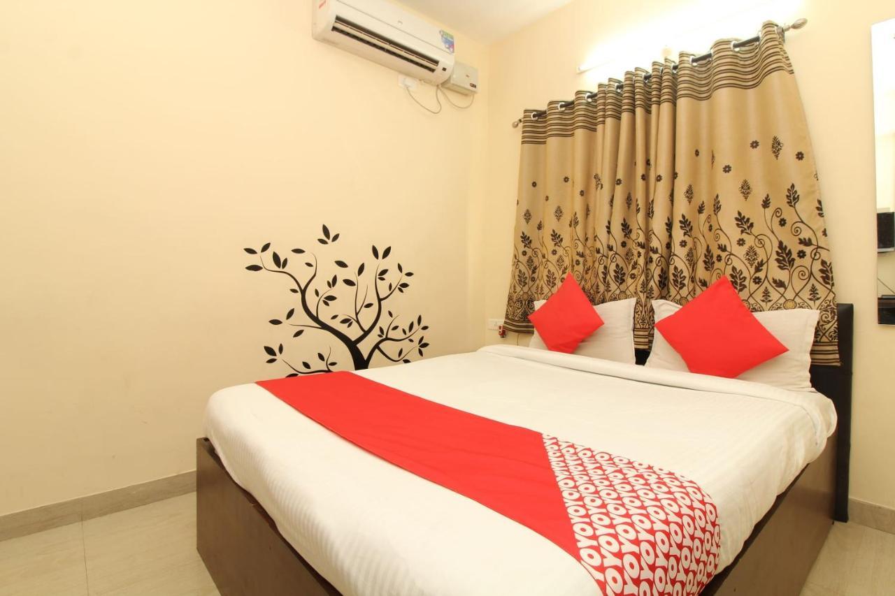 Namo Suites Hyderabad Bagian luar foto