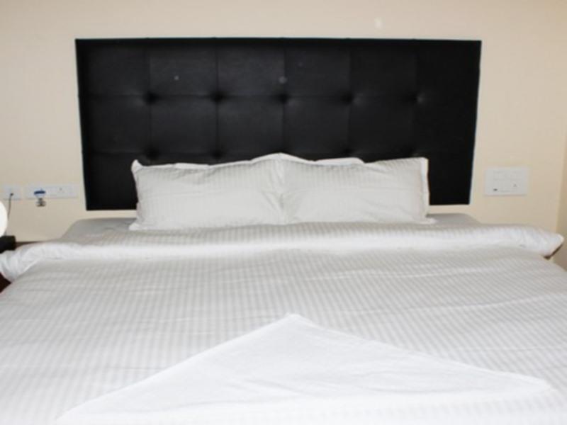 Namo Suites Hyderabad Bagian luar foto